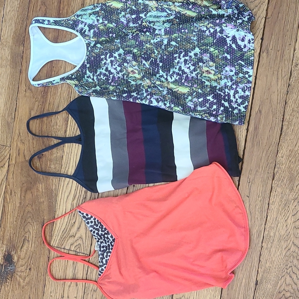 Lululemon Tanks